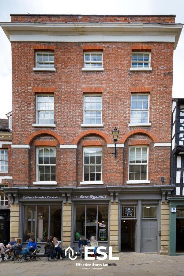Most Central Luxury Grade 2 Listed Apartment Overlooking Shrewsbury Square - Free Parking Exterior photo